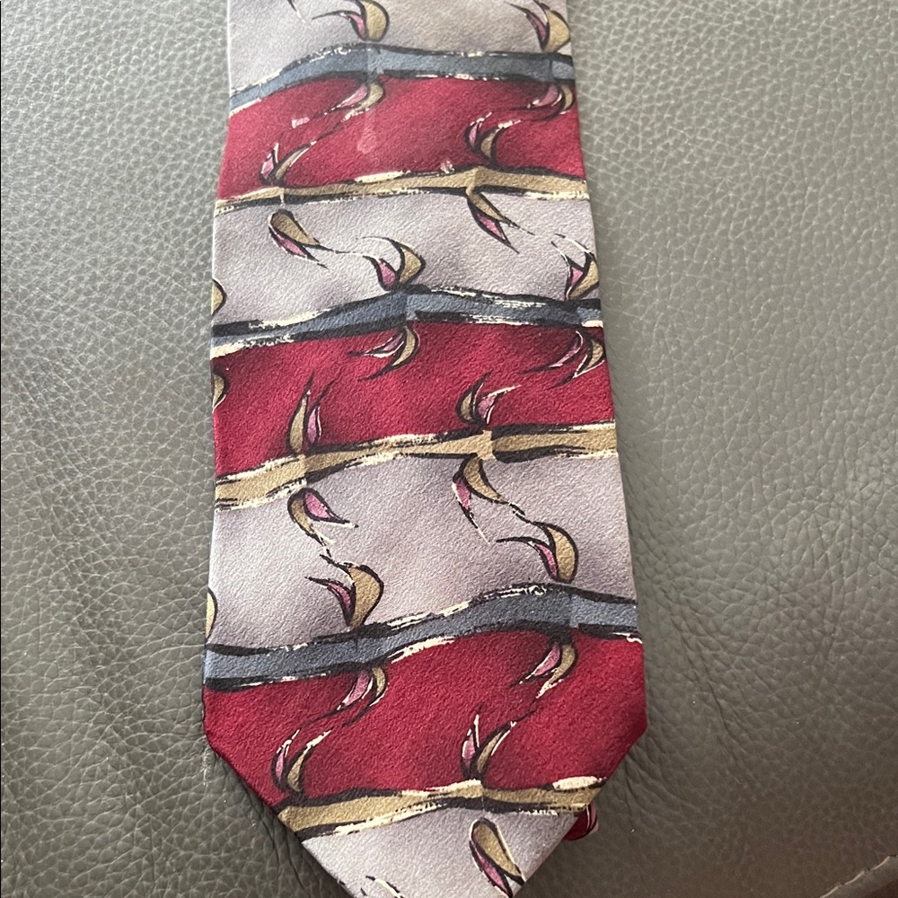 J. Garcia Artistic Red and Gray Tie